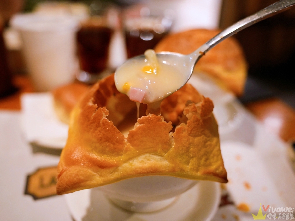 宜蘭五結美食|『來來牛排』在地老字號排隊餐廳!附設免費停車場!必吃蒜酥牛排+香菜加好加滿!紅茶和酥皮濃湯超加分! 宜蘭五結美食|『來來牛排』在地老字號排隊餐廳!附設免費停車場!必吃蒜酥牛排+香菜加好加滿!紅茶和酥皮濃湯超加分!