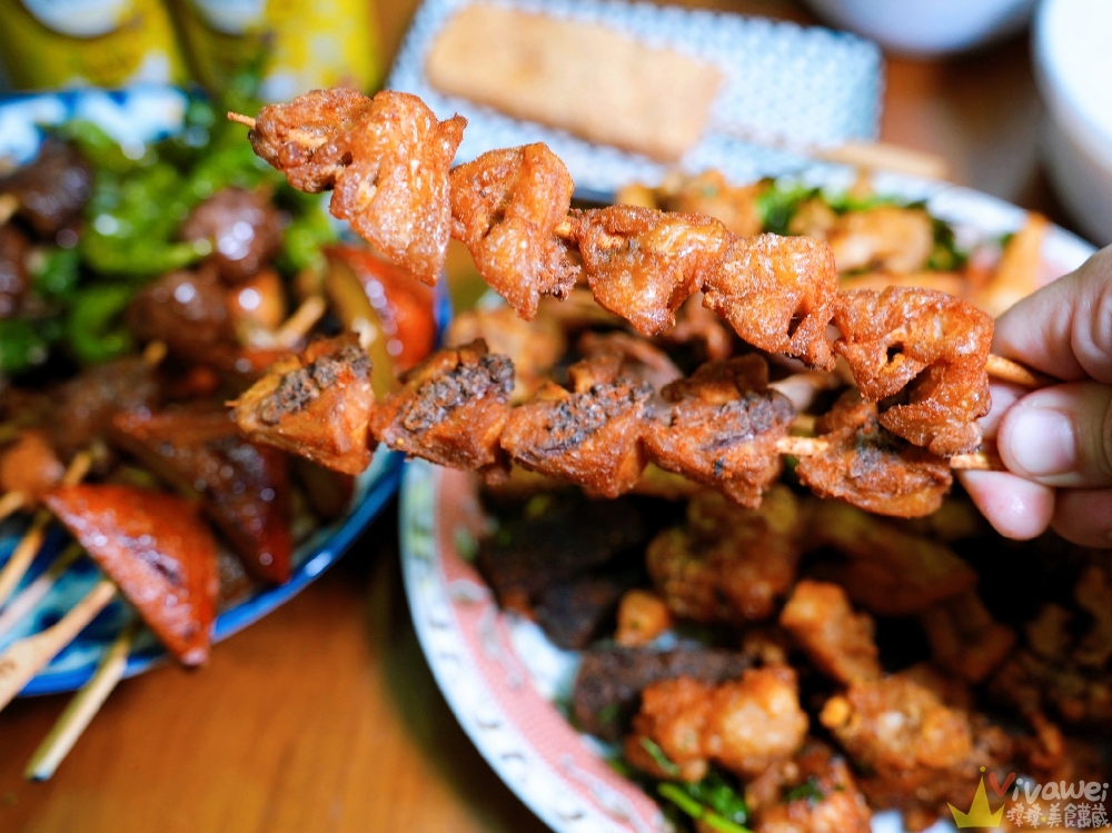 苗栗市美食｜『大眾鹹酥雞』南苗老字號傳統炸物！鹹酥雞、魷魚、甜不辣、雞排通通有～建議先電話預約！