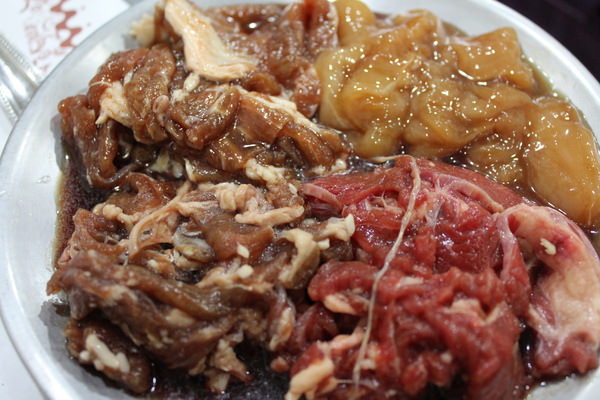 阿里郎銅盤烤肉：苗栗吃到飽的韓式銅盤烤肉「阿里郎」